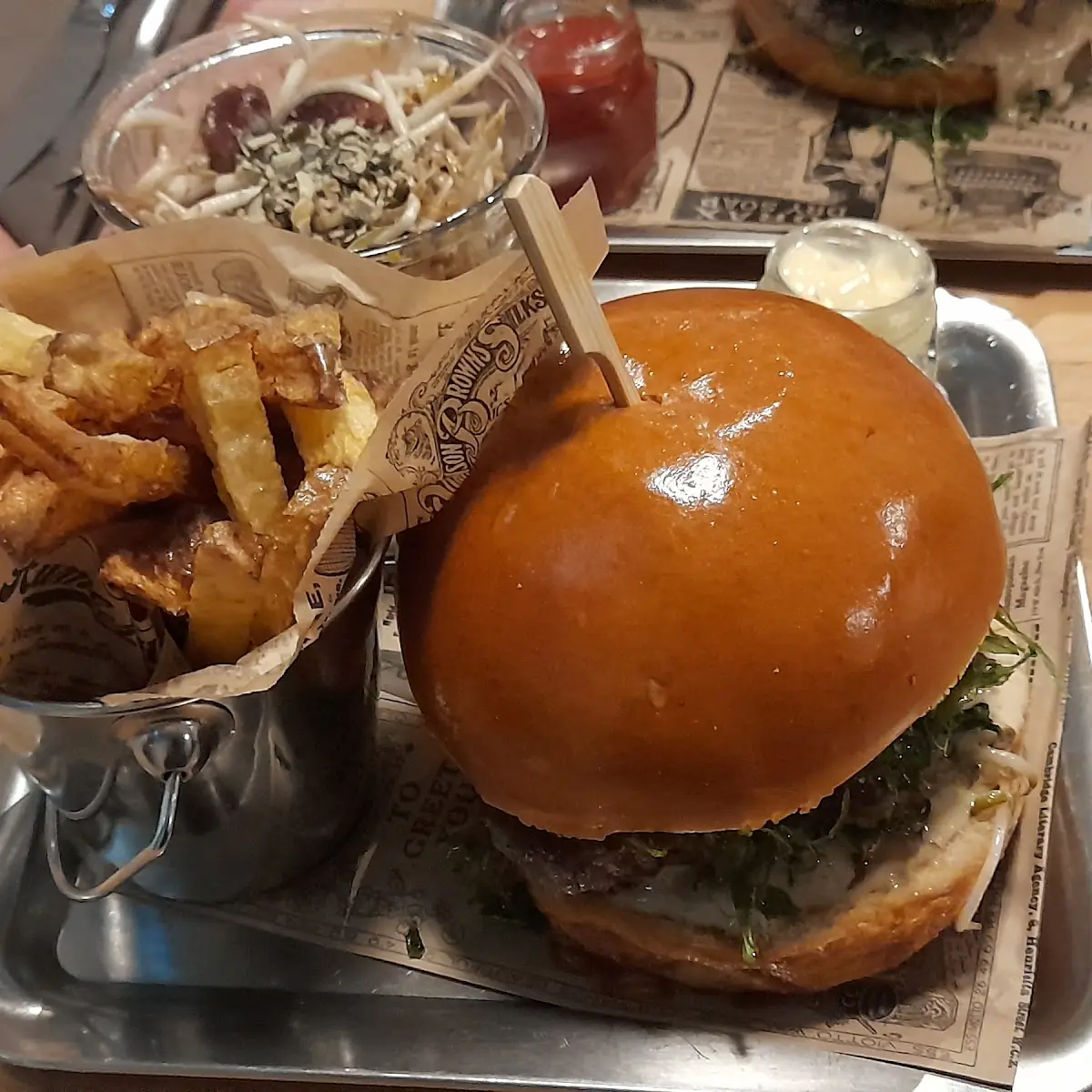 Waguy Burger