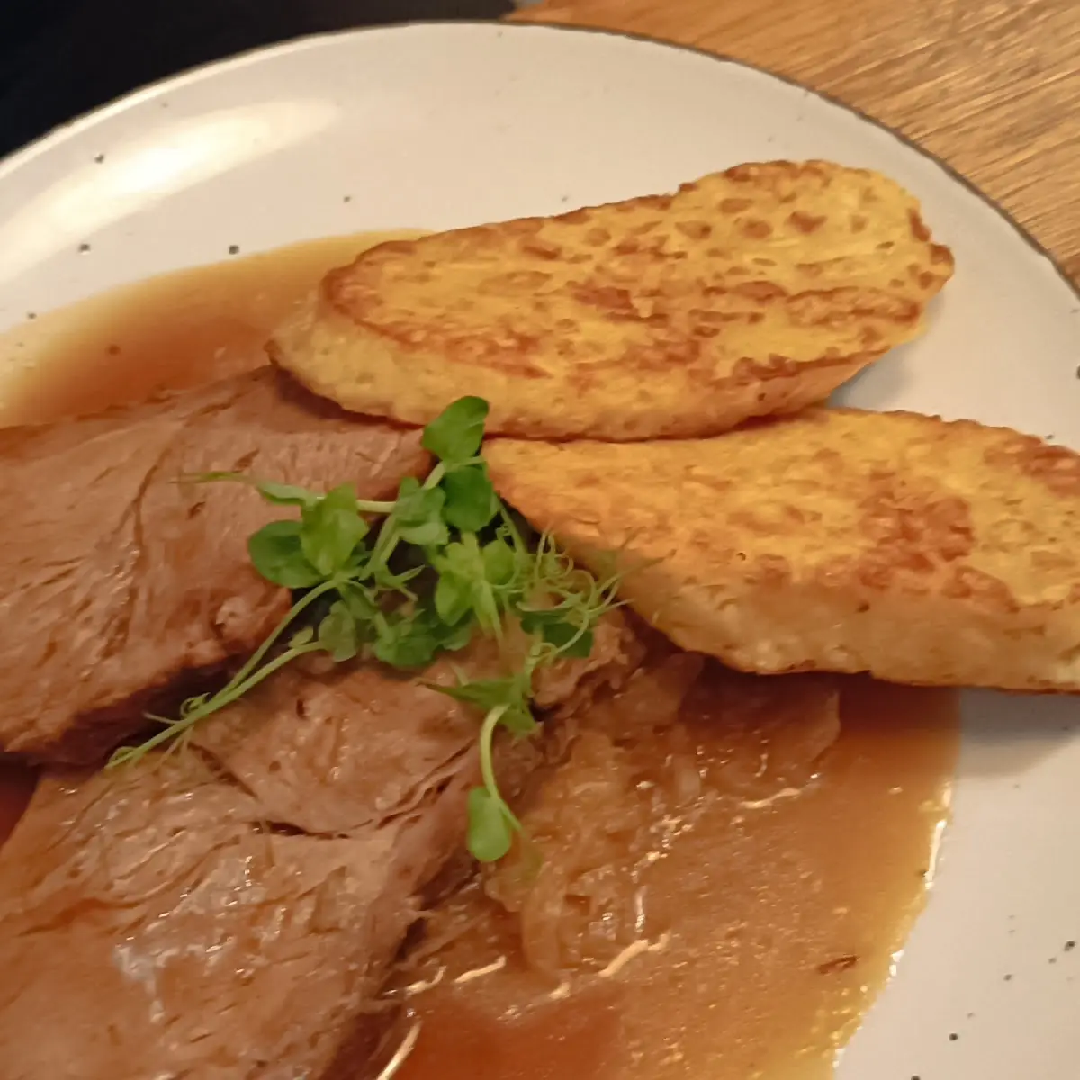 Schweinebraten Mit Sauerkraut