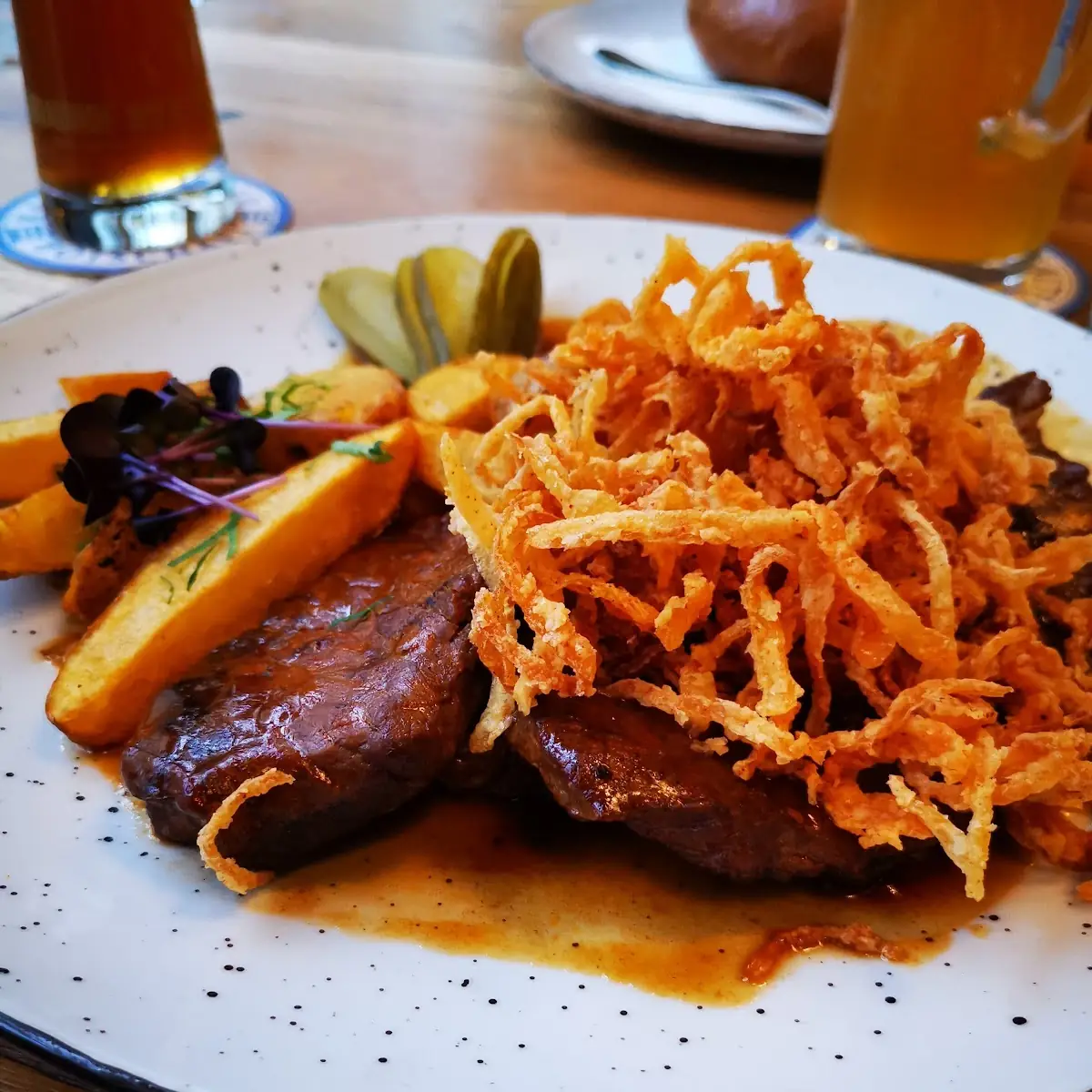 Zwiebelrostbraten