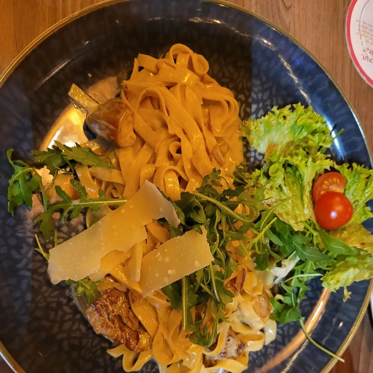 Tagliatelle Mit Rindfleischstreifen