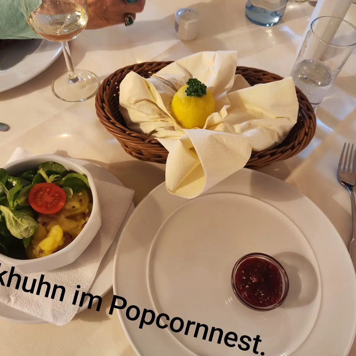 Bachhuhn Im Popcornnest