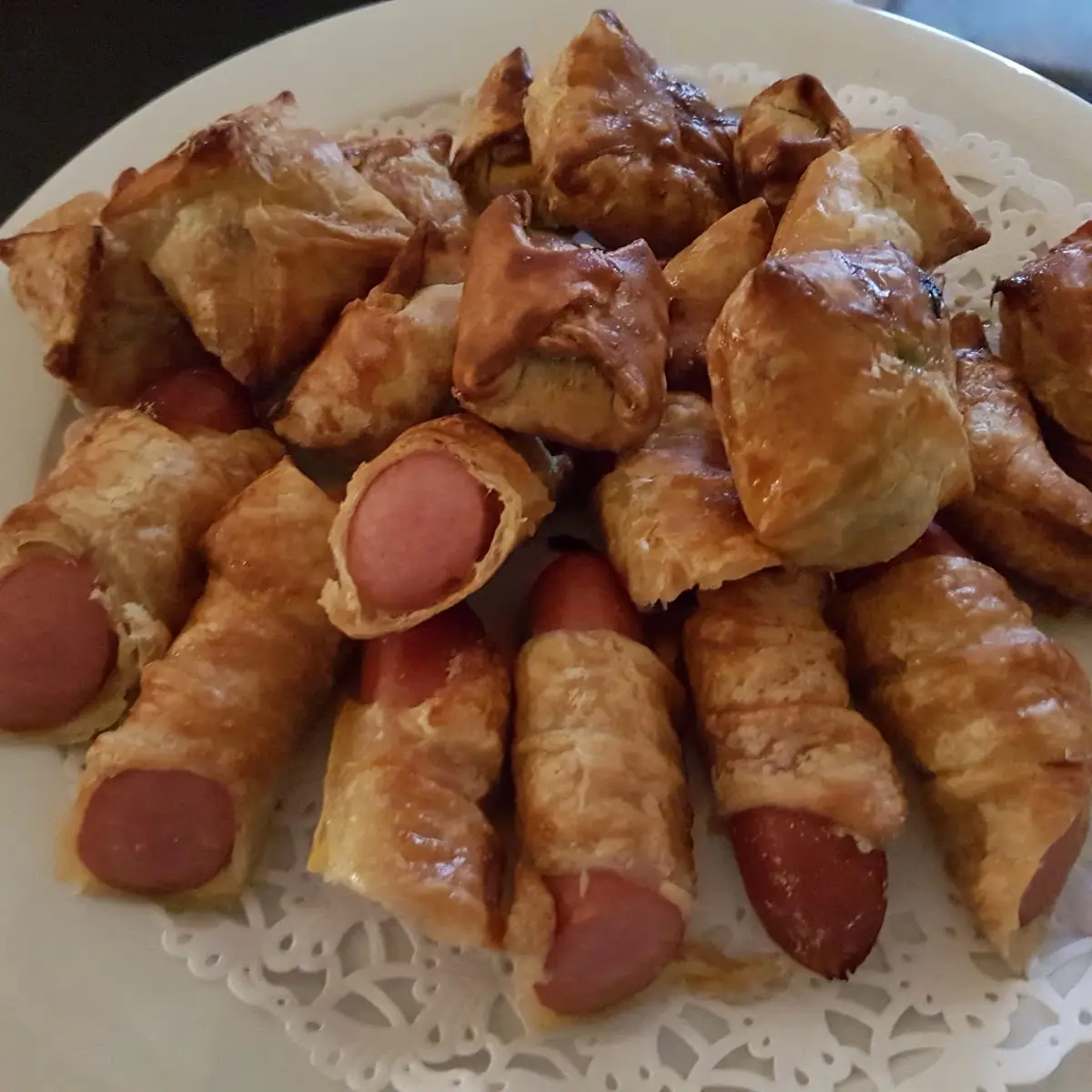 Eingebackene Frankfurter