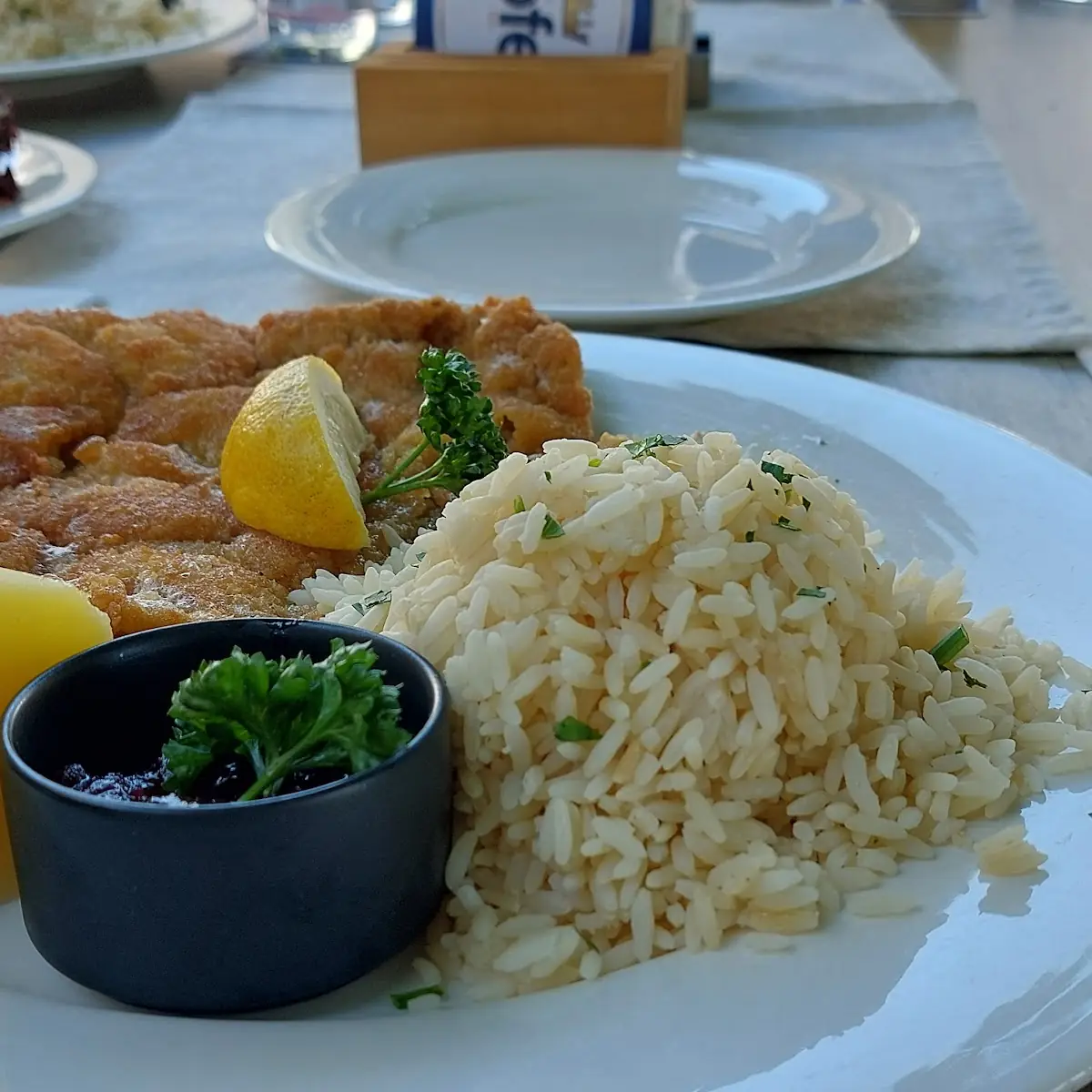 Kalbsschnitzel Mit Reis