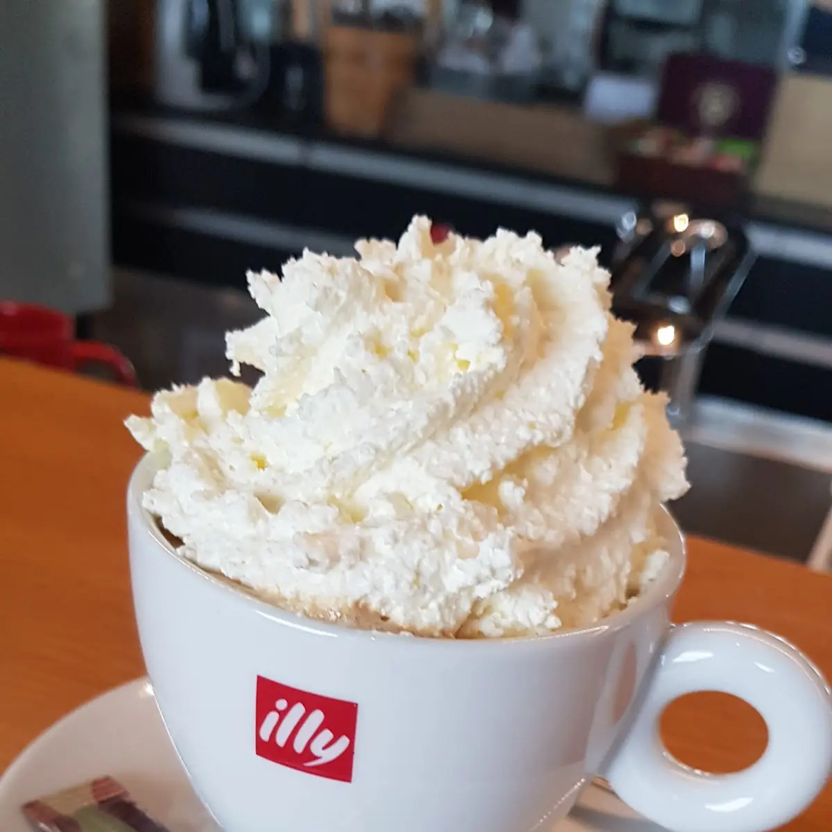 Cappuccino Mit Sahne