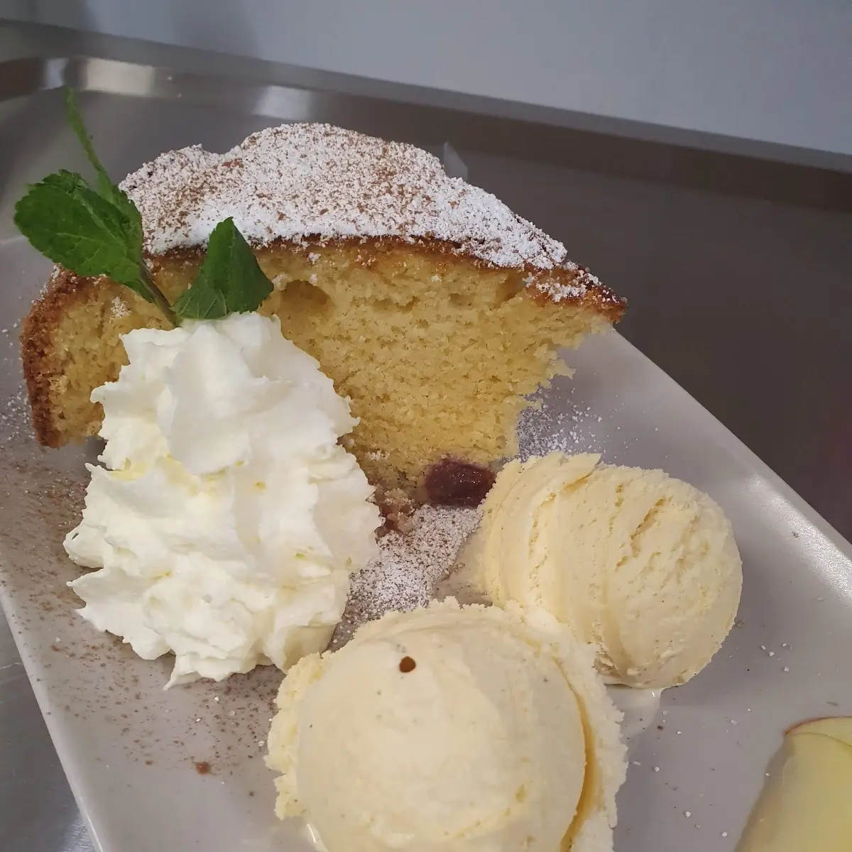 Hausgemachter Kirschkuchen