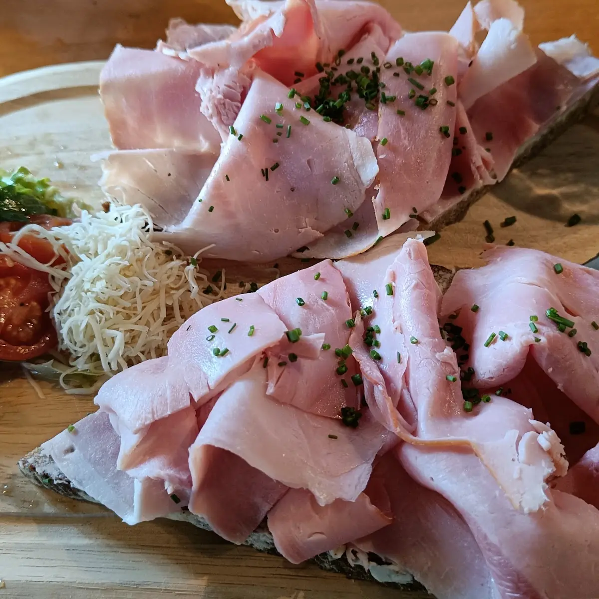 Beinschinkenbrot