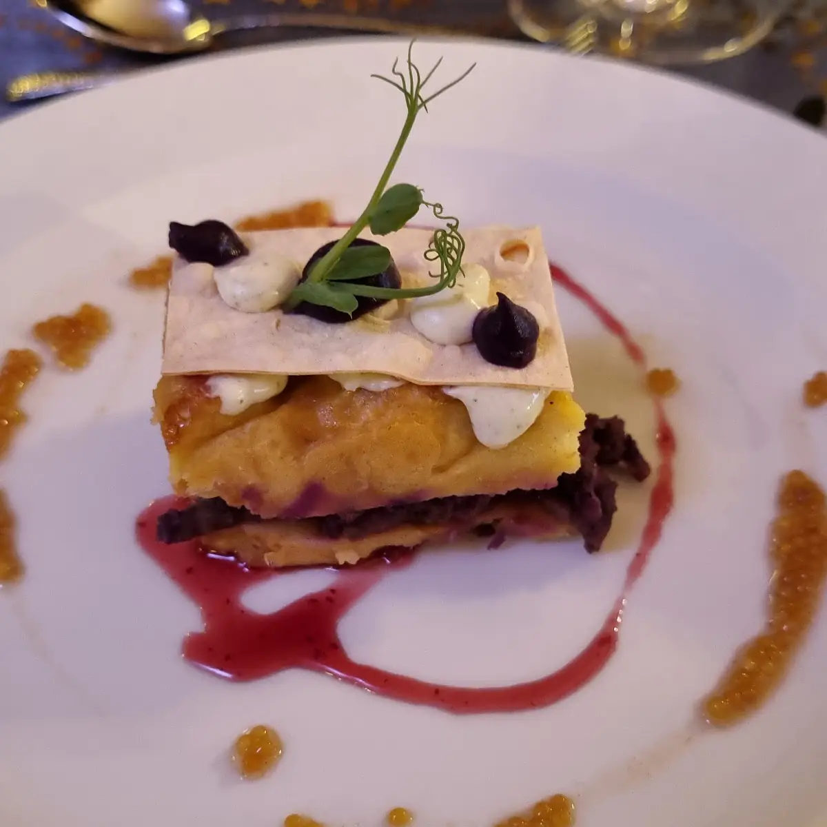 Brioche Hirschpastrami Rotkrautcreme Chip