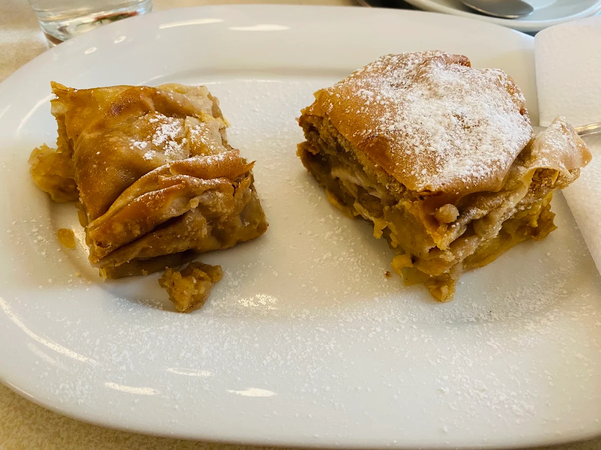 Apfelstrudel
