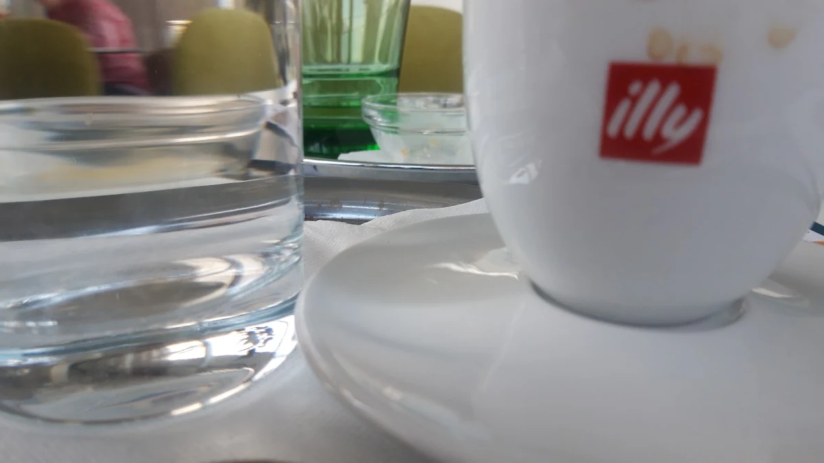 Highlights, Cafe Killian