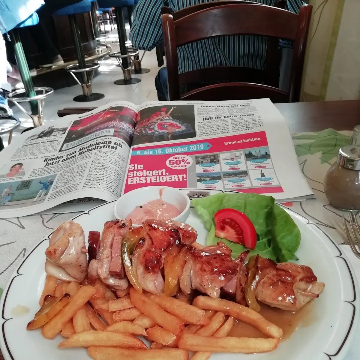 Spieß Mit Pommes