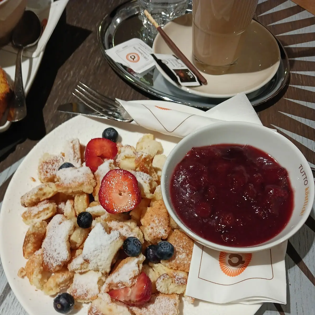 Kaiserschmarrn Mit Zwetschgenkompot