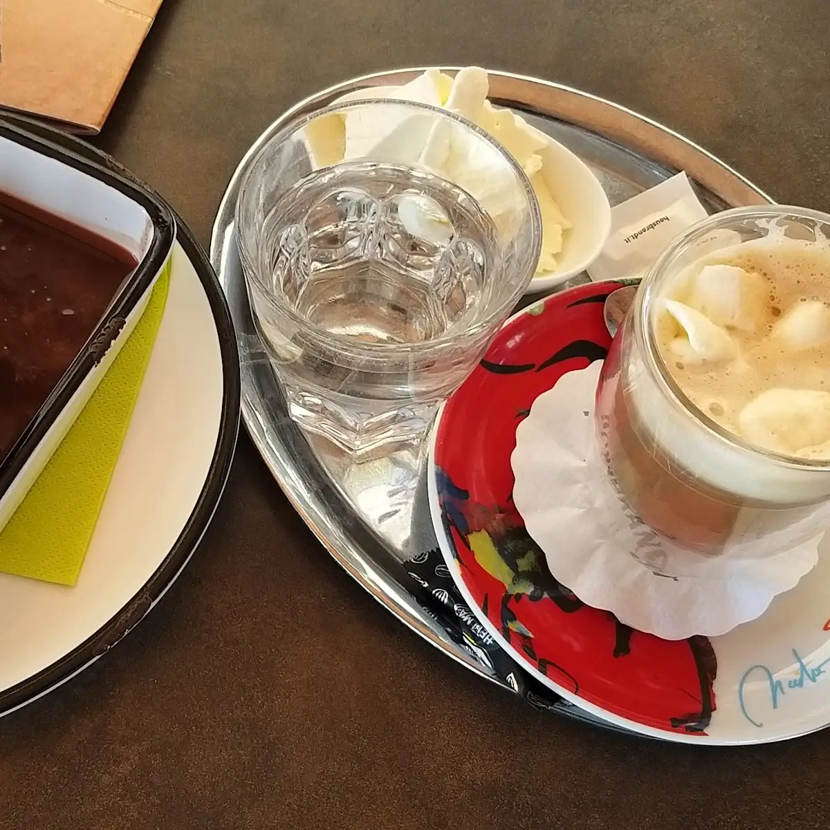 Das Etwas Andere Mohr Im Hemd Mit Einem Schuss Rum War Sehr Sehr Gut Einfach Köstlich