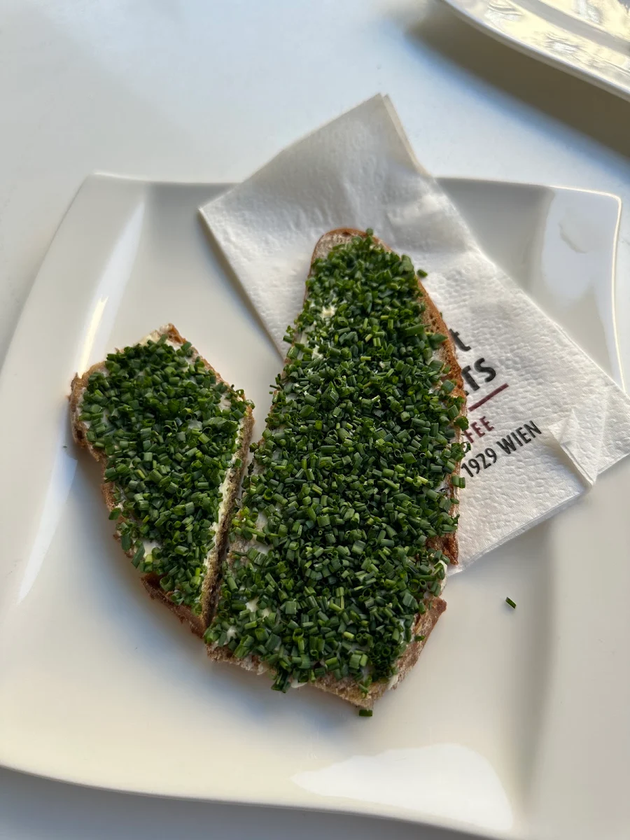 Schnittlauchbrot