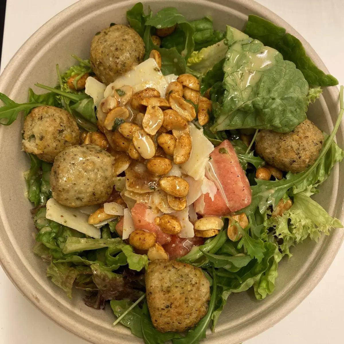 Salat Mit Falafel