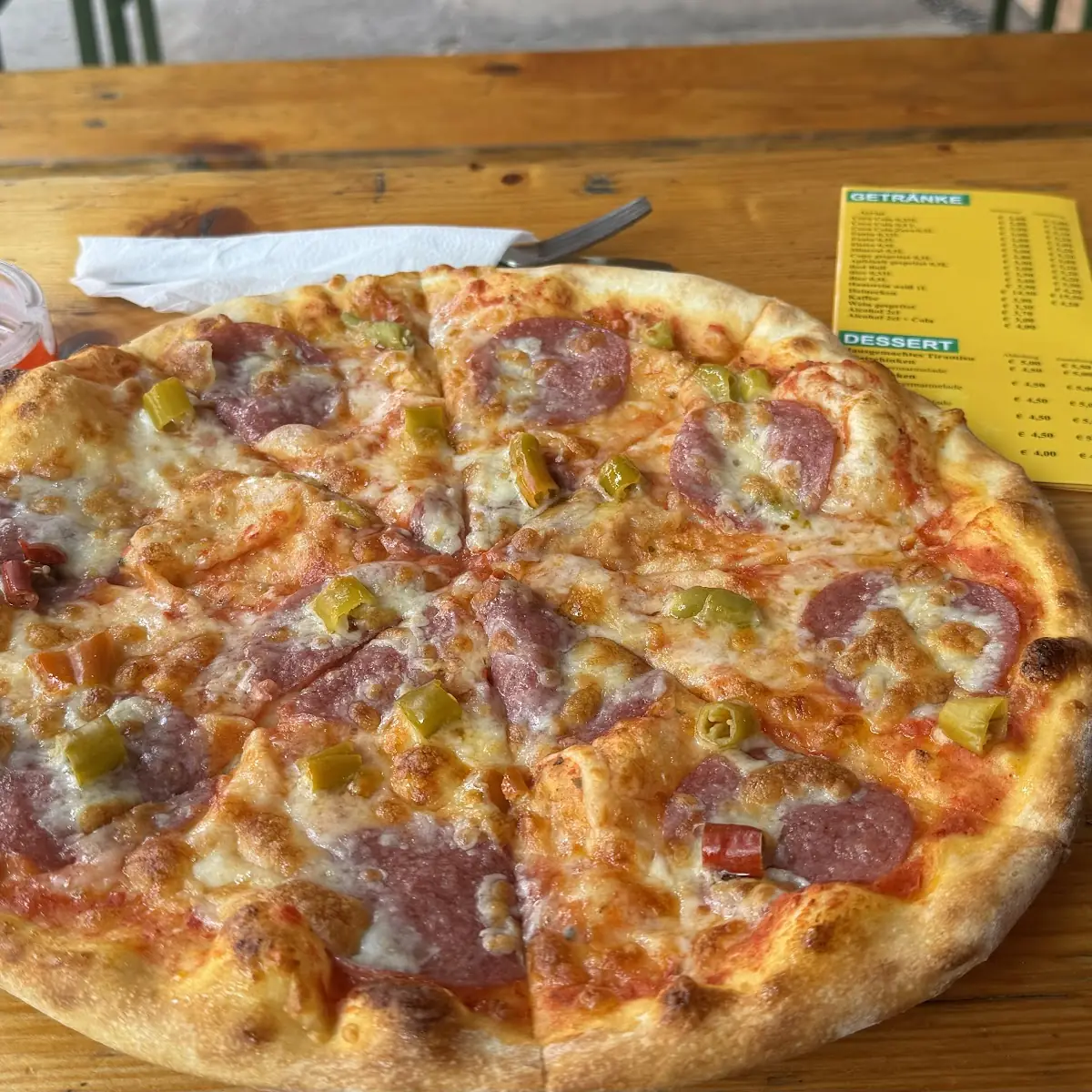Pizza Salami Peperoni