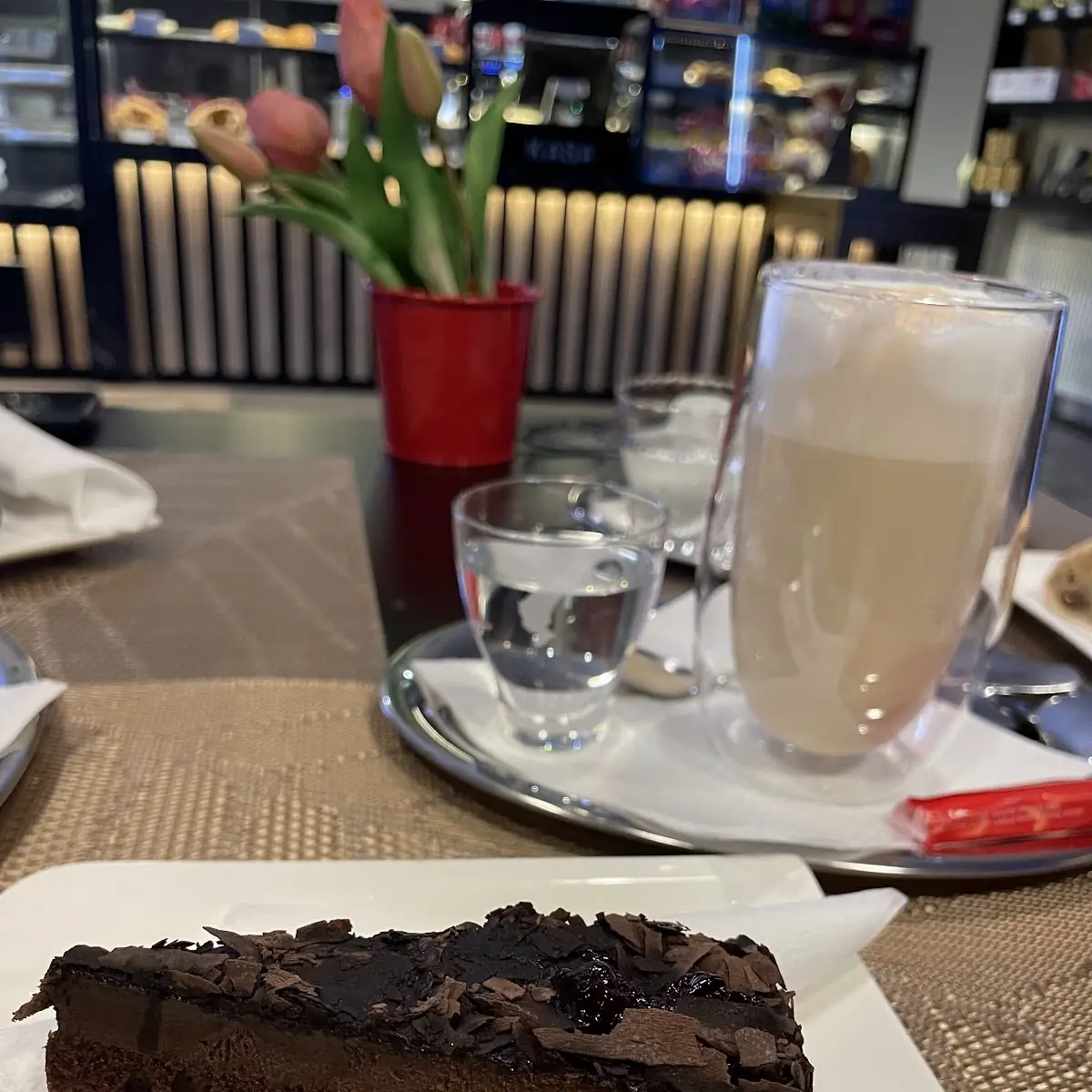 Cherry Chocolate Cake