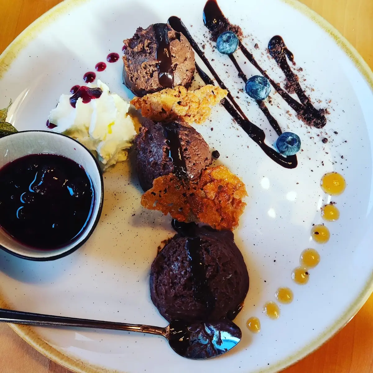 Mousse Au Chocolat