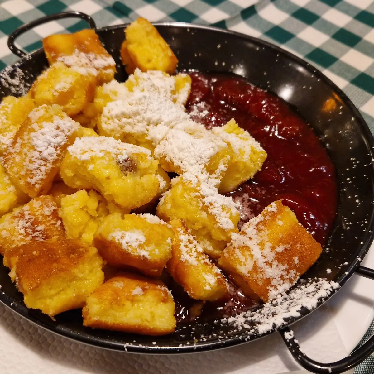 Kaiserschmarrn Mit Zwetschkenröster