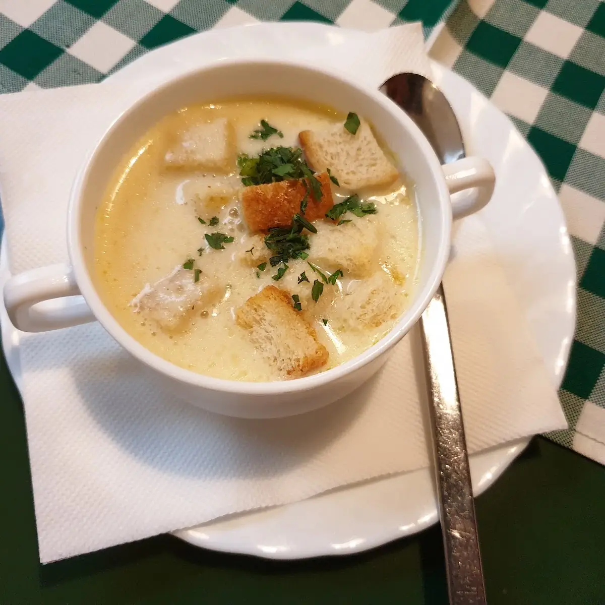 Knoblauchcremesuppe