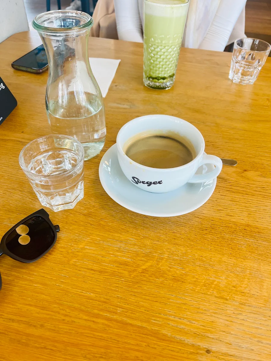 Coffee & Matcha