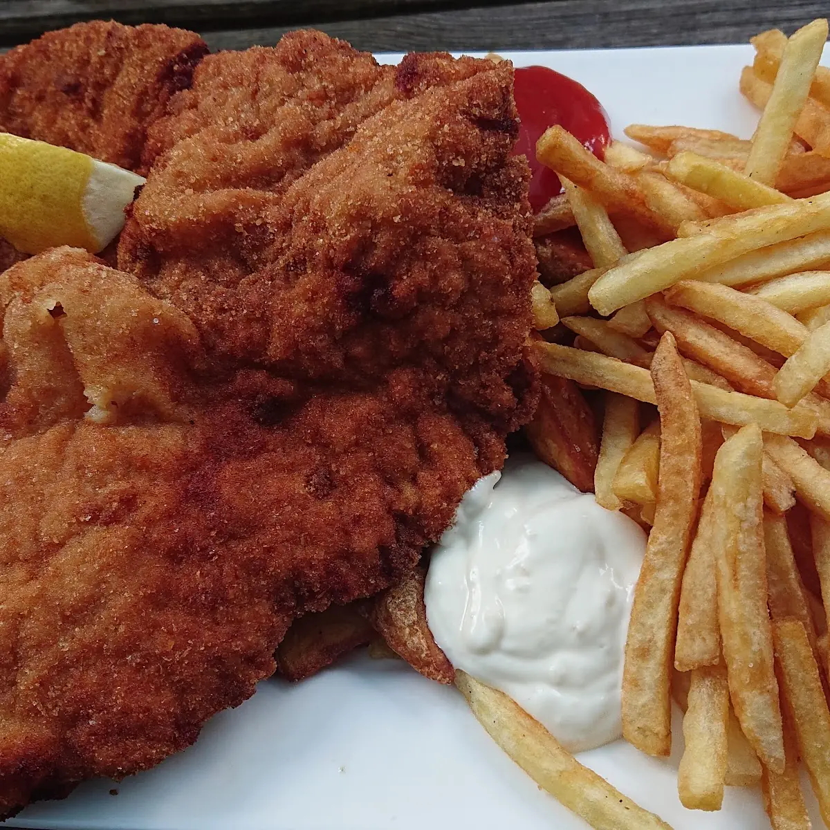 Schnitzel Mit Pommes