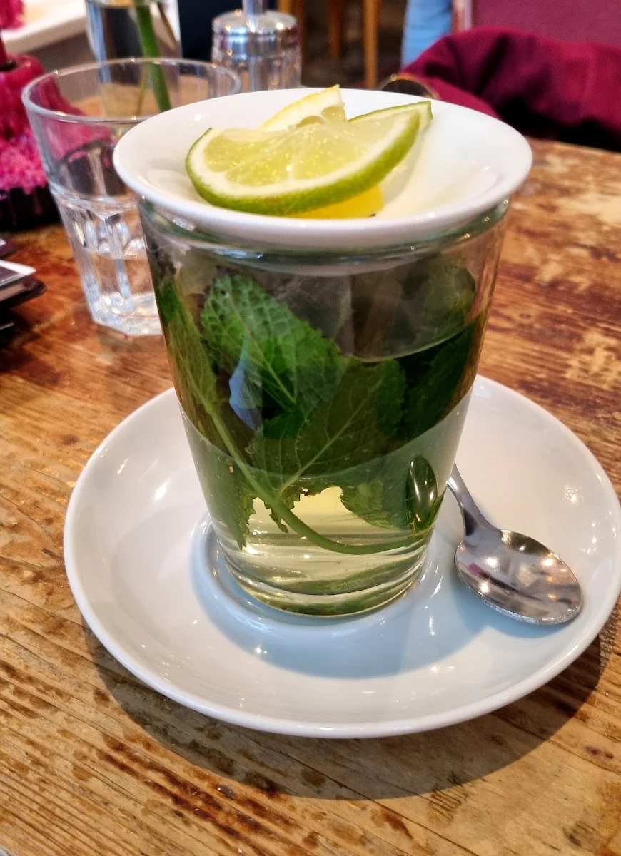 Fresh Mint Tea