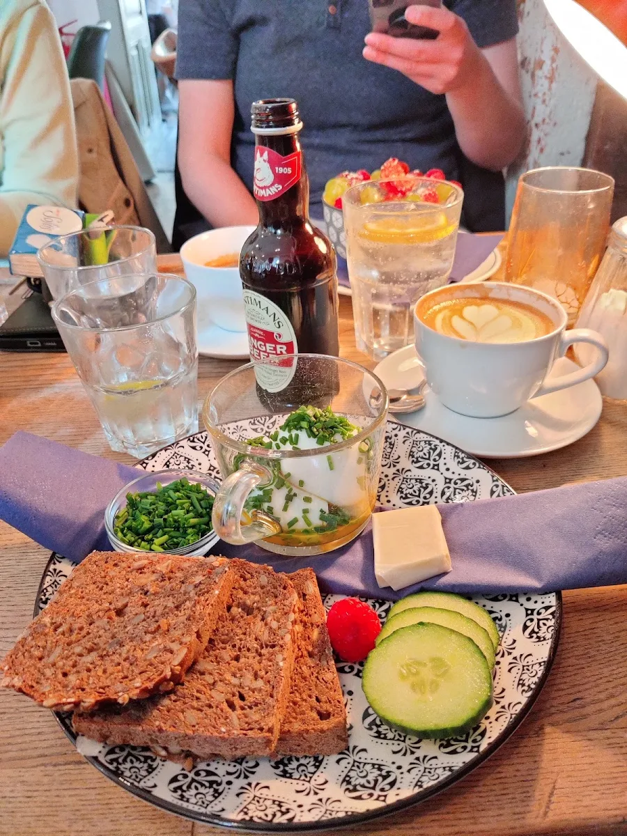 Frühstück 24
