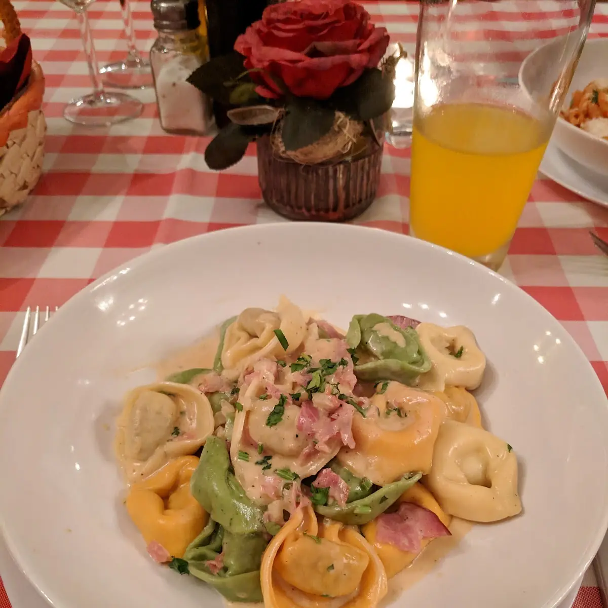 Tortellini Panna E Prosciutto