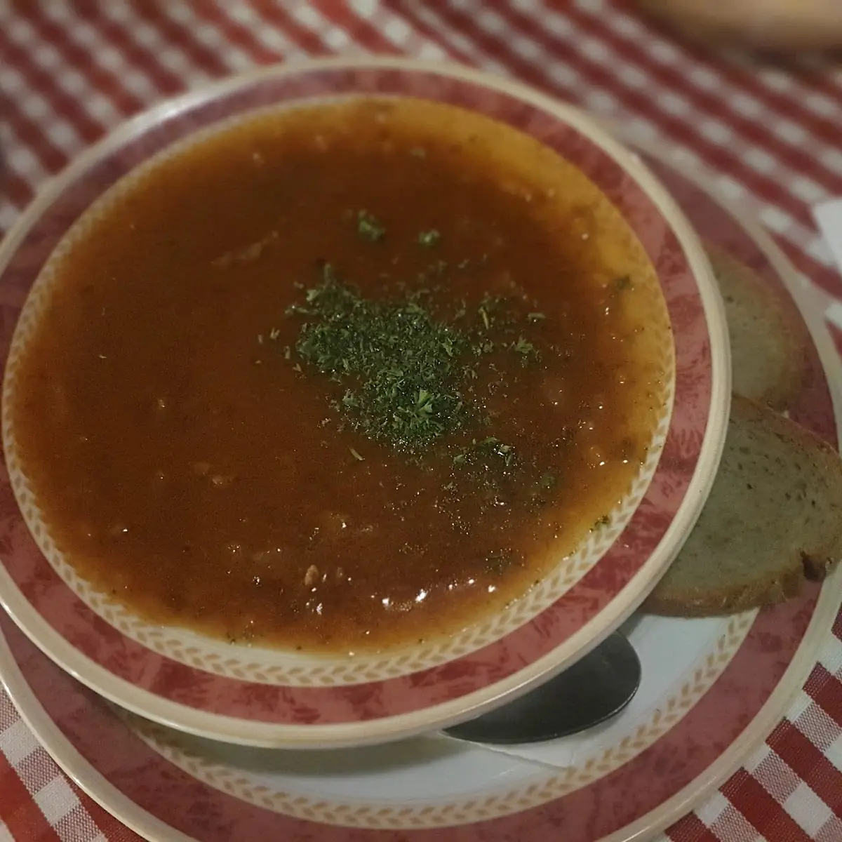 Gulaschsuppe, Die Sünderalm