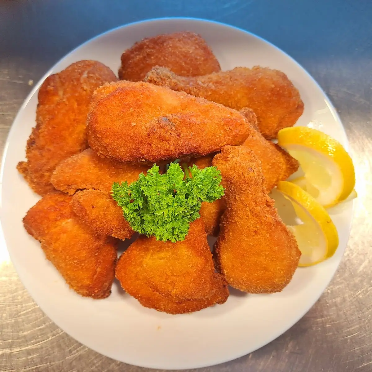 Oder Ganzes Backhendl