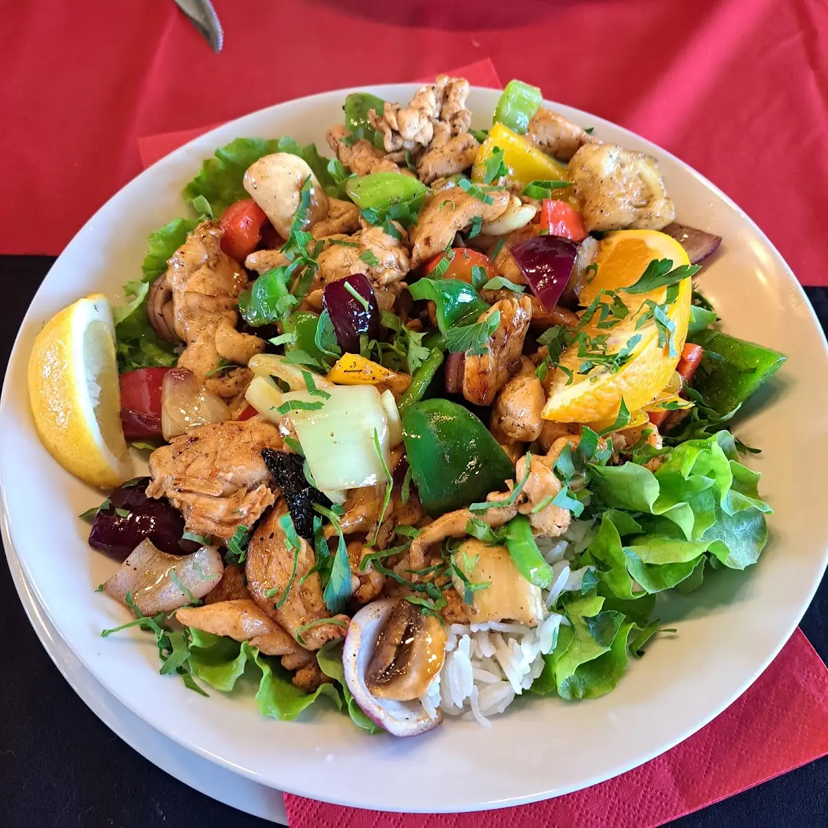 Bowl Mit Hühnerfleisch