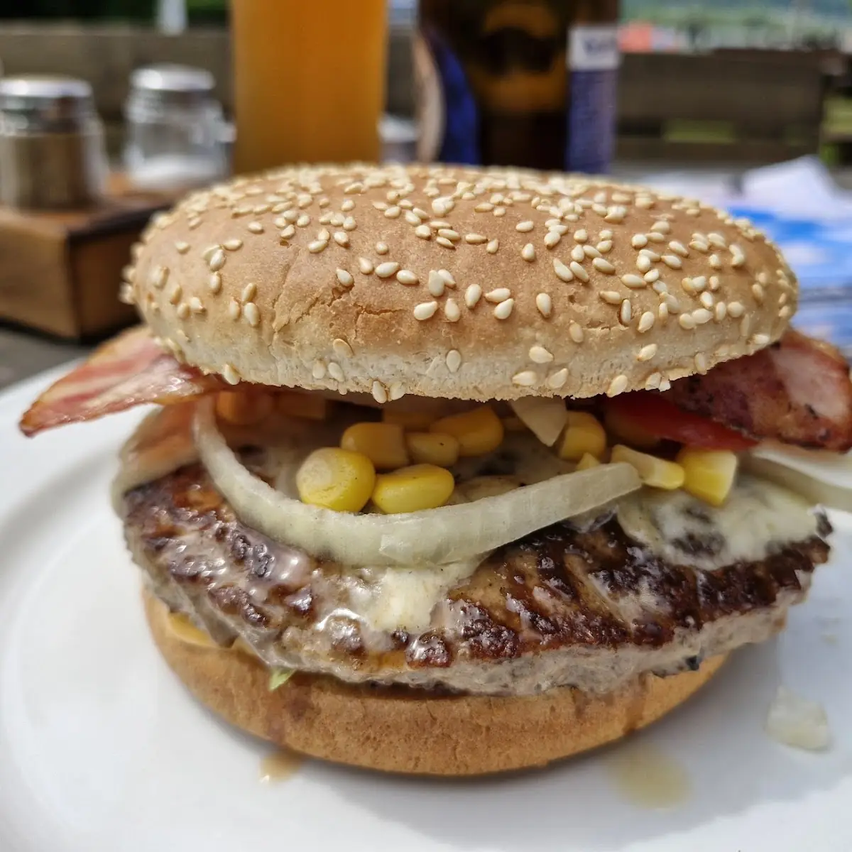 Windbar Burger