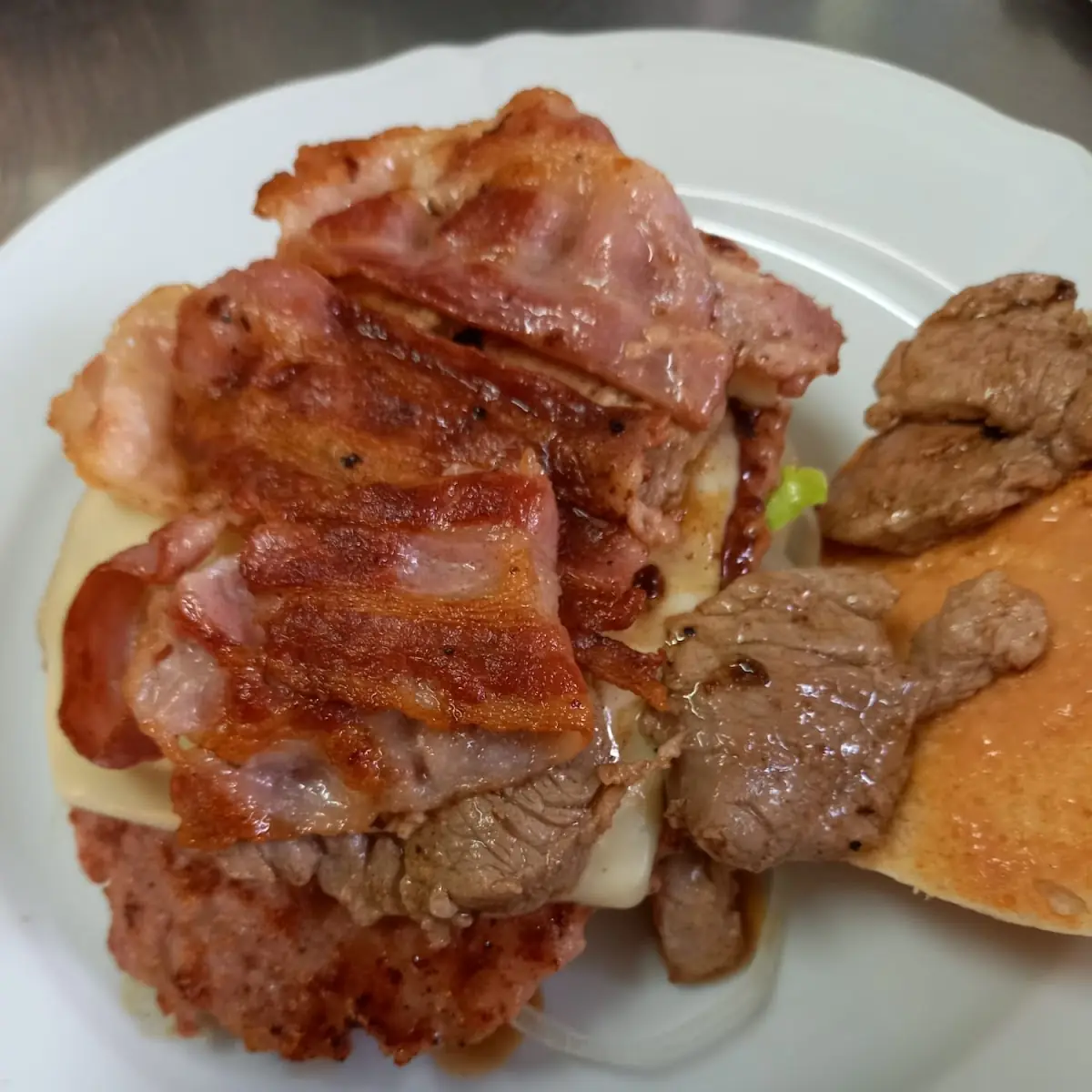 Cheeseburger Spetzial