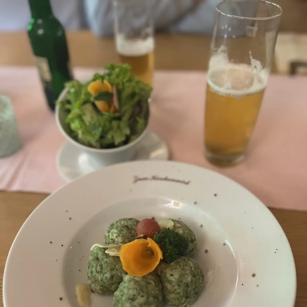Spinatknödel Mit Pfifferling Soße