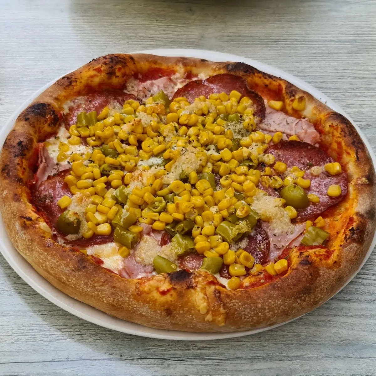 Pizza Donaustadt Plus Mais