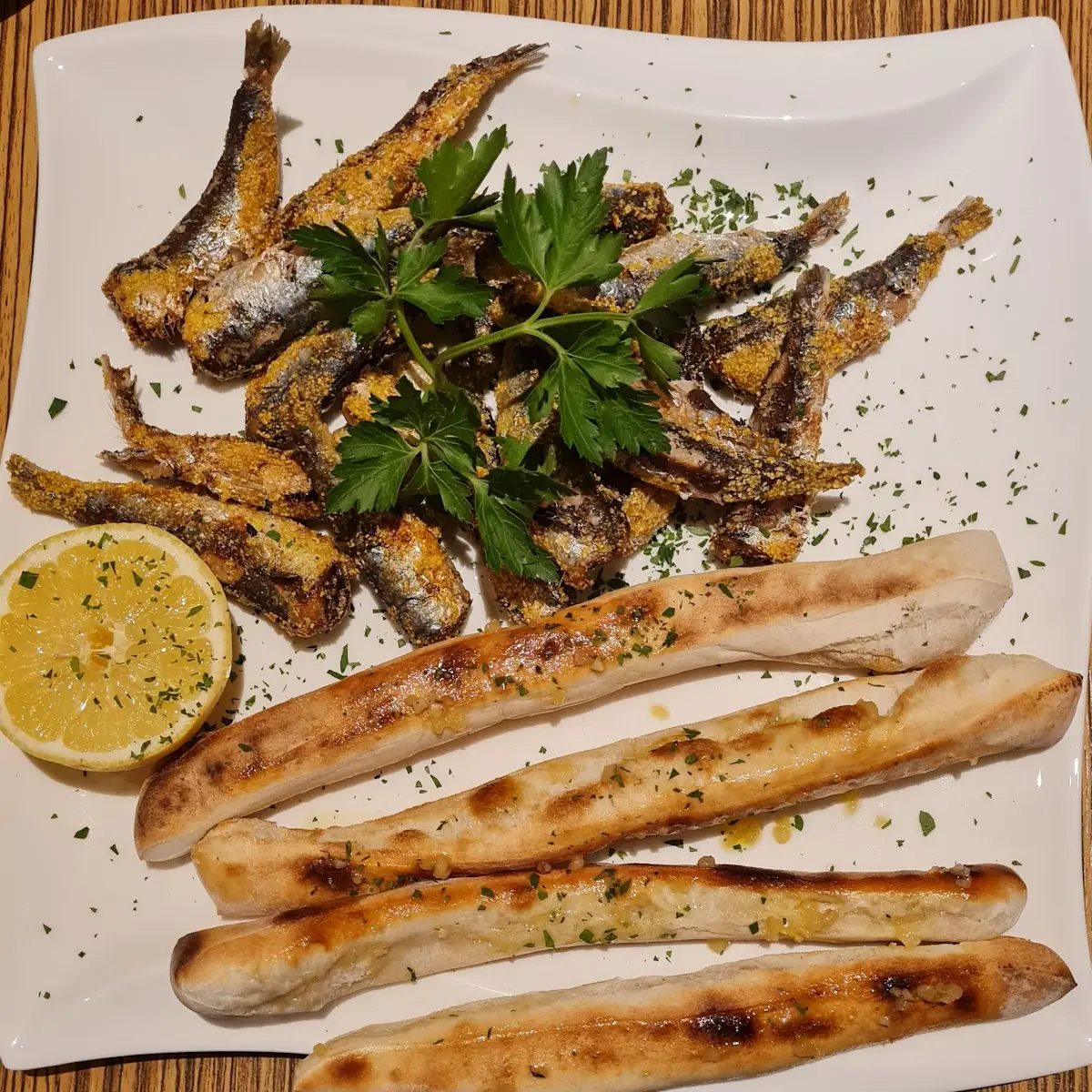 Frittierte Sardellen