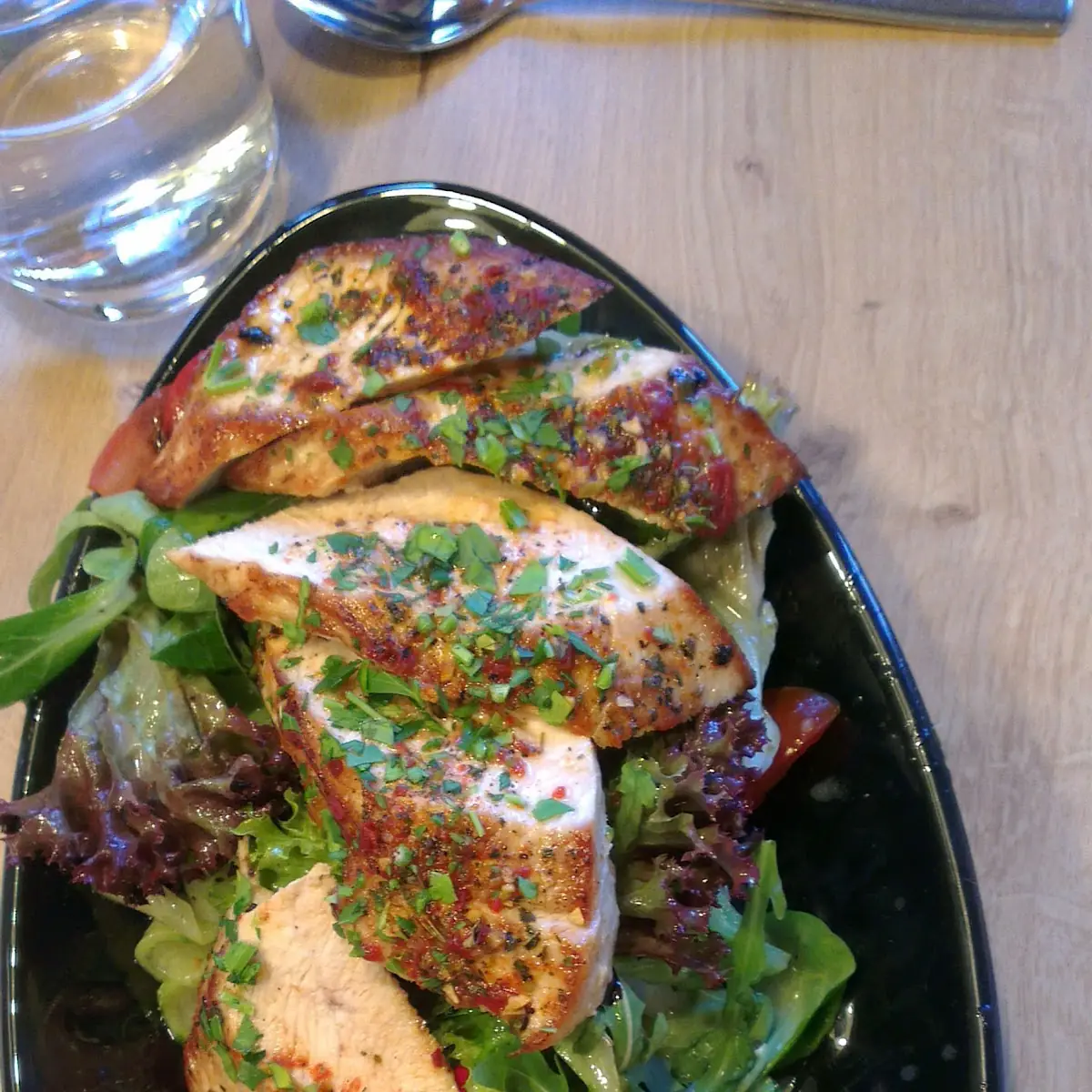 Hähnchenbrust Mit Salat