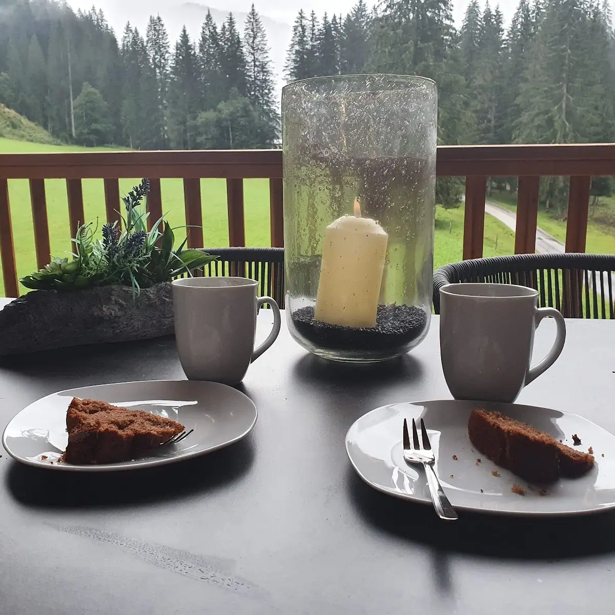 Maria's Welcome Kugelhupf Cake