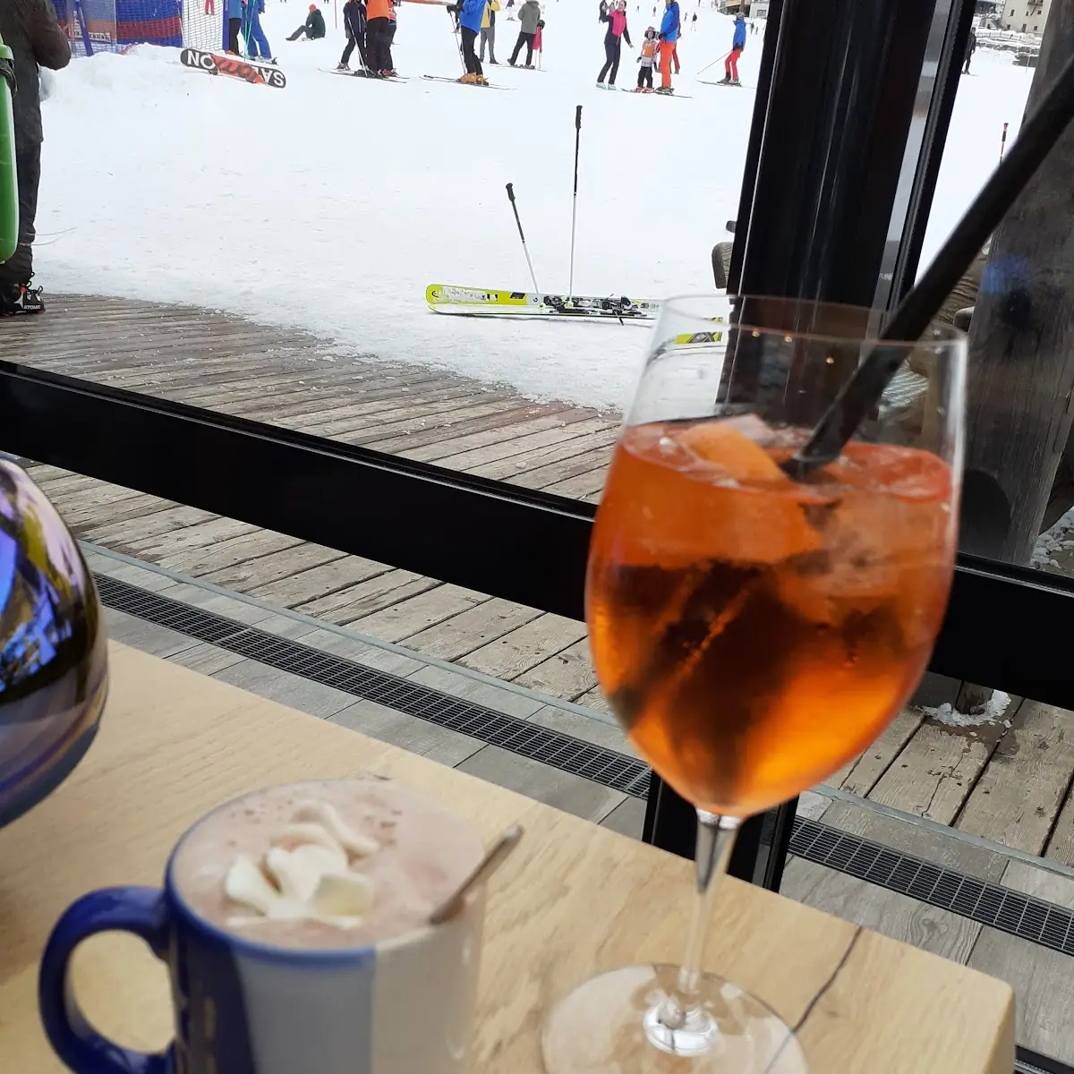 Warme Chocolade En Aperol Gesritzt