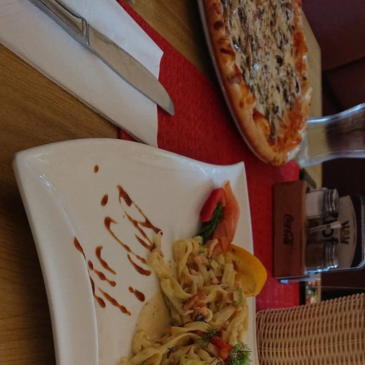 Tagliatelle Al Salmone