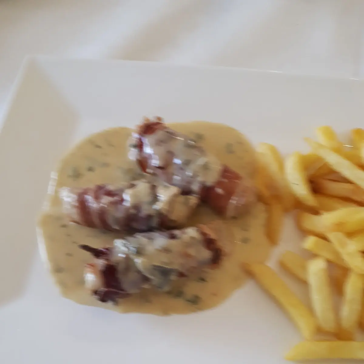Involtini Con Speck Mit Gorgonzolasauce