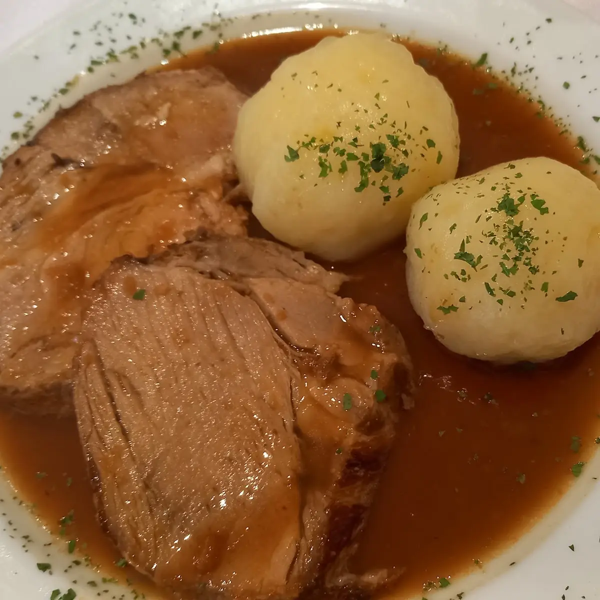 Mostbratl Mit Erdäpfelknödeln