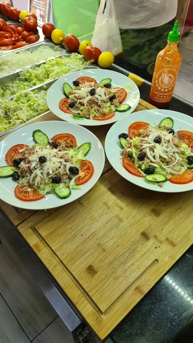 Ton Balık Salatası