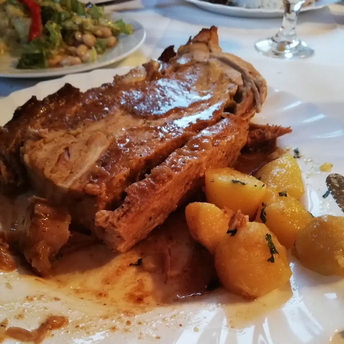 Gefüllter Kalbsbraten