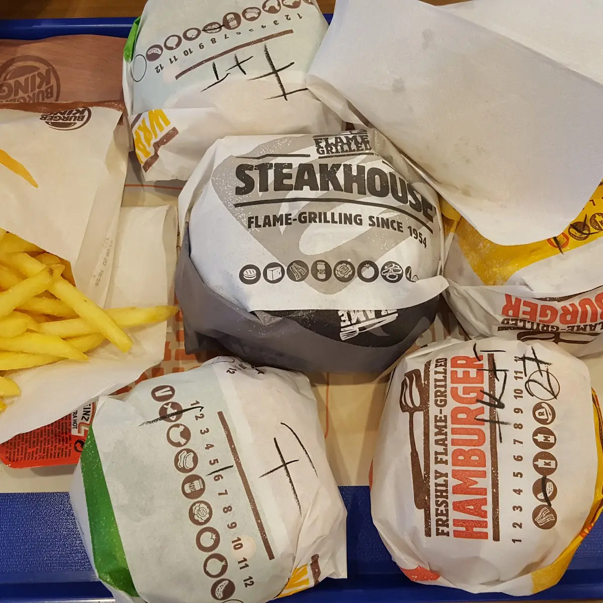 Burger Und Pommes