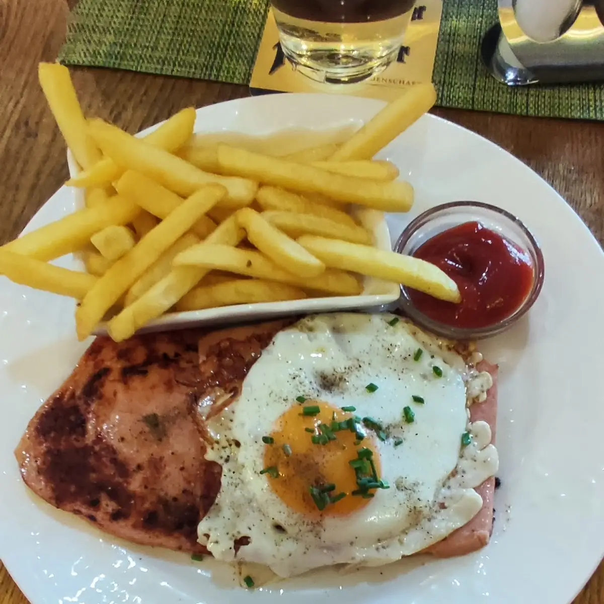 Gebratener Leberkäse