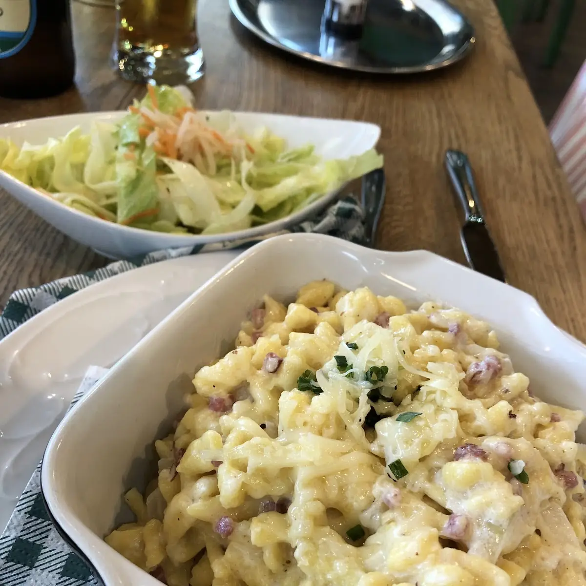 Käsespätzle Mit Salat