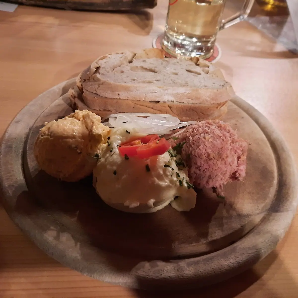 Brettljause 3 Aufstriche