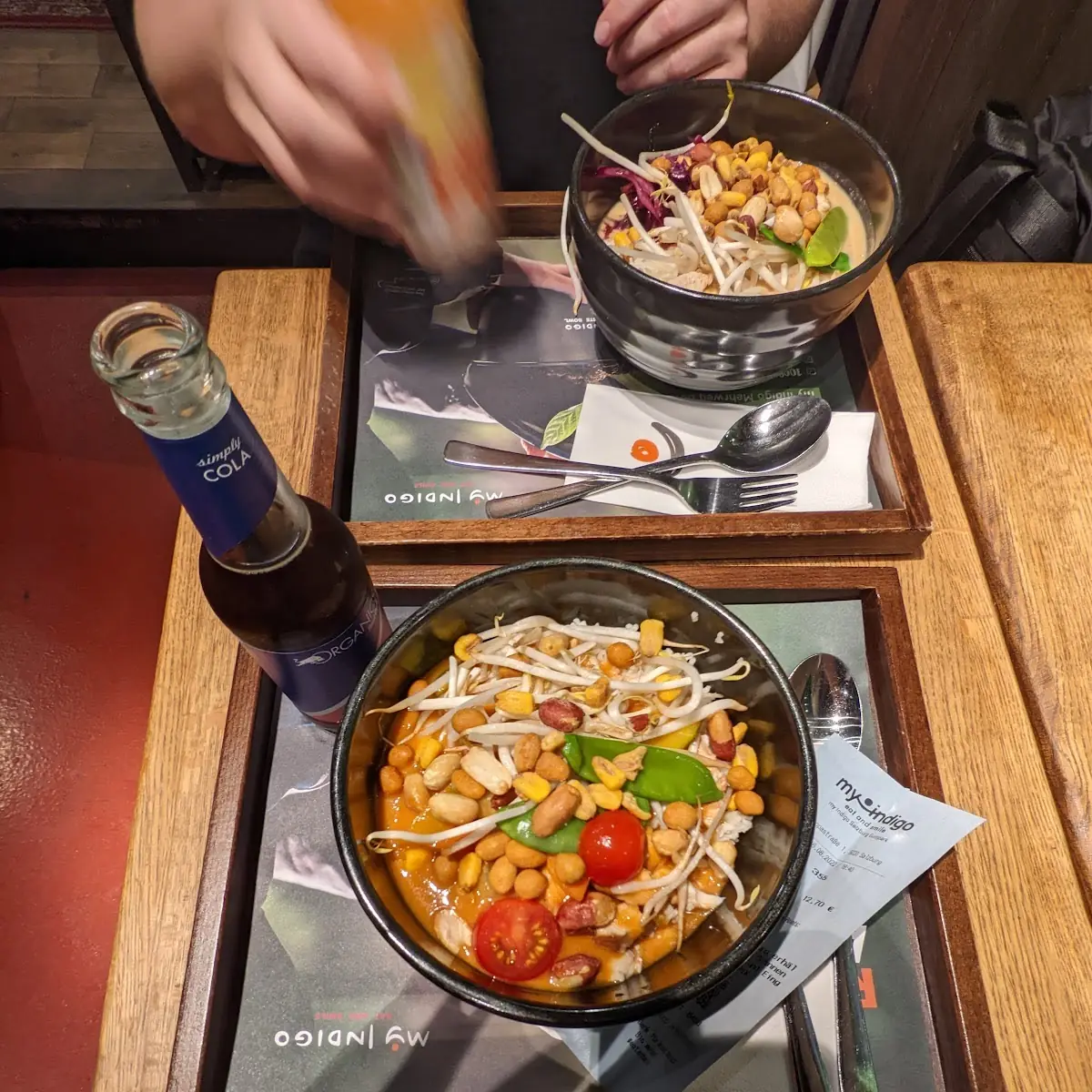 Red Thai Chicken Mit Extra Nüsse