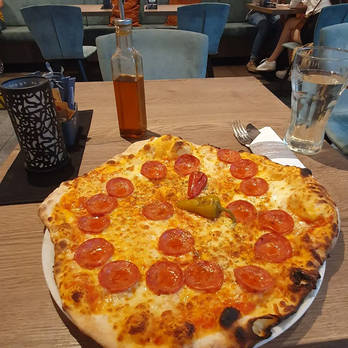 Salami Pizza